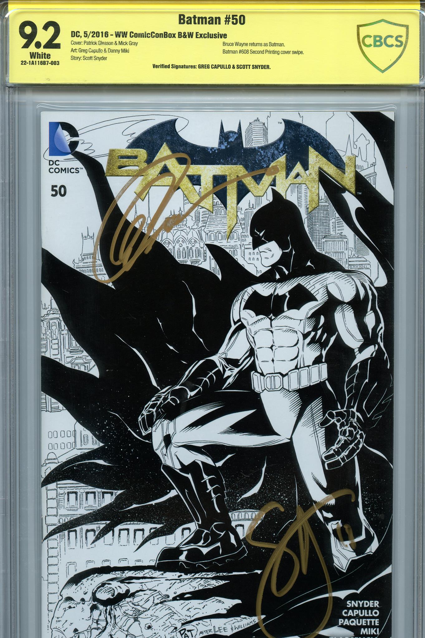 Batman V2 50 (May 2016) WW ComicCon B&W CBCS (9.2) - signed by Capullo & Snyder